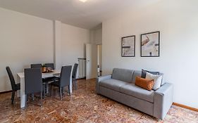 Fiera di Ferrara Huge Apartment x5!